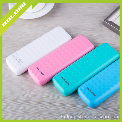 promotional 2016 new products 8800mAh usb power bank , ultra slim portable Flexibility Emergency mobile power